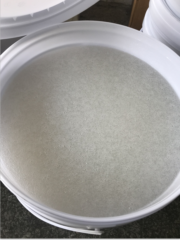 有氣泡的液體硅膠 有氣泡的液體硅膠